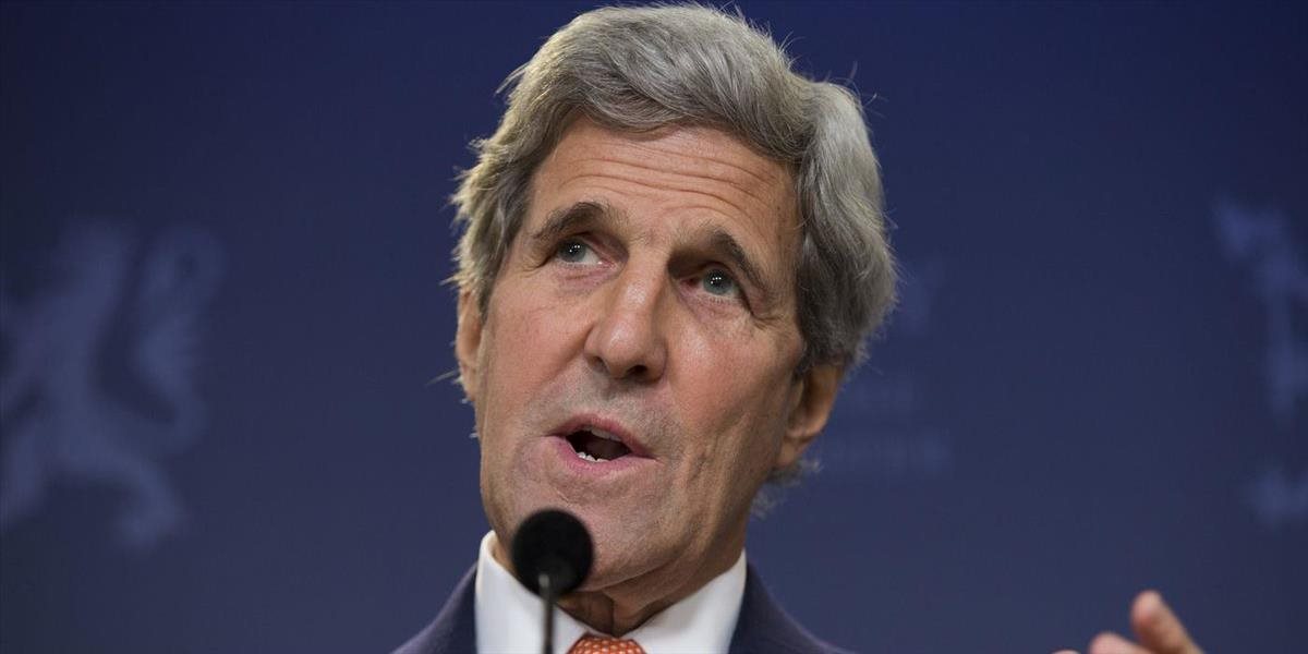 Šéf diplomacie USA John Kerry sa stretol so saudskoarabským kráľom Salmánom