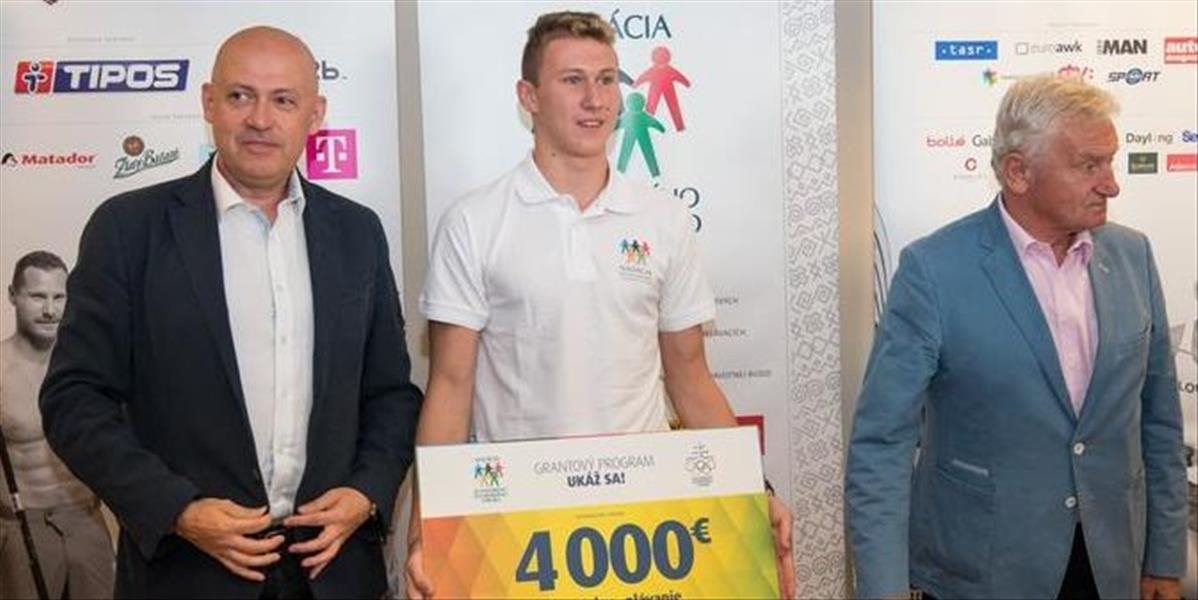 Vo finále na 100 m motýlik si doplával na nový slovenský rekord Halasa