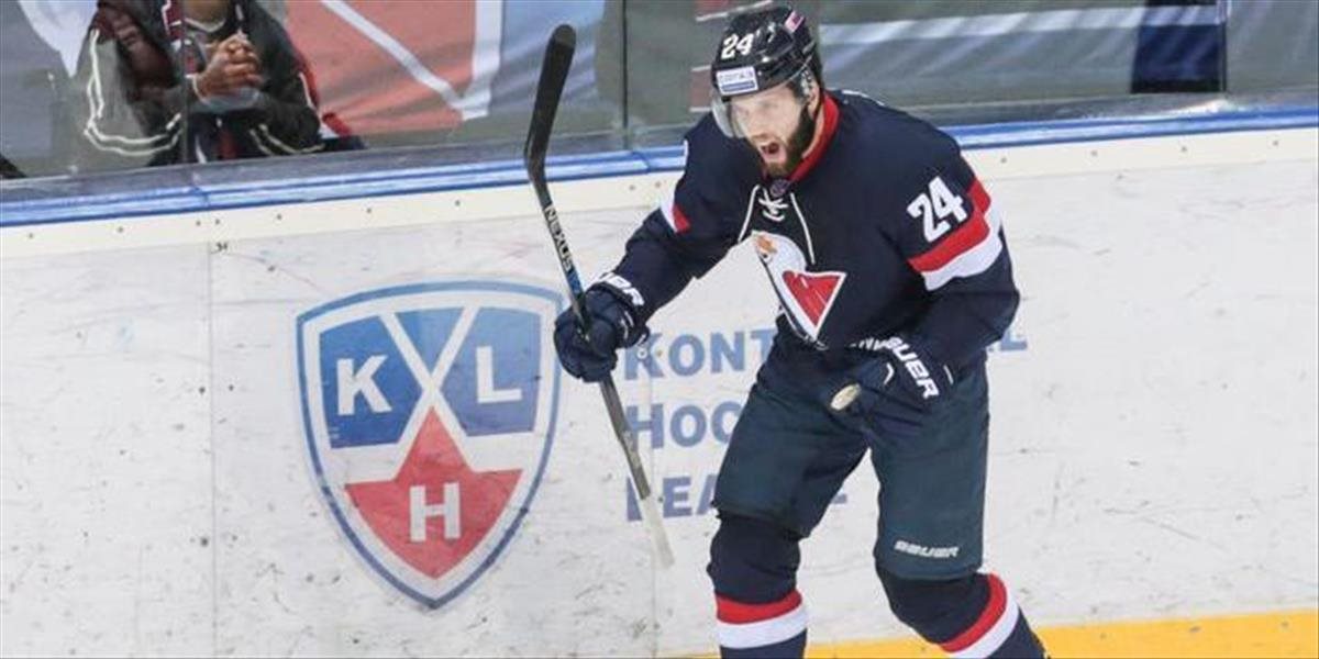 KHL: Útočník Tičar rozhodol o triumfe Jekaterinburgu vo Vladivostoku