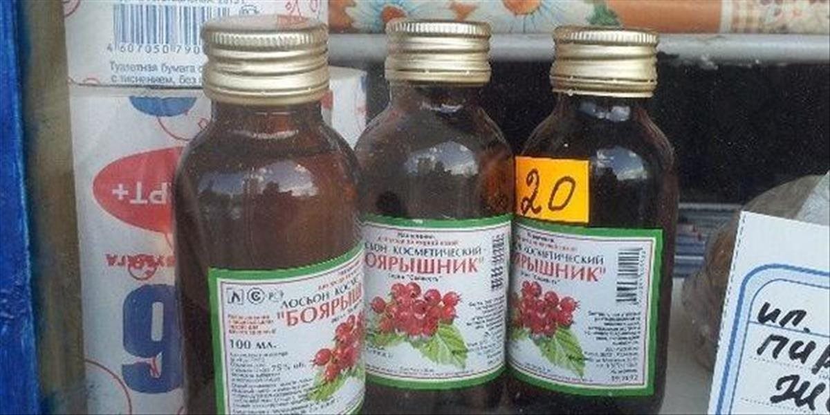 Počet obetí otravy alkoholom v Rusku stúpol na 54