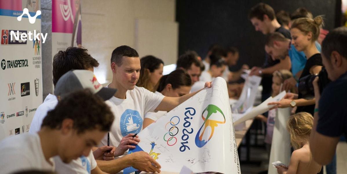 FOTO a VIDEO Naši olympionici podporili mladé talenty
