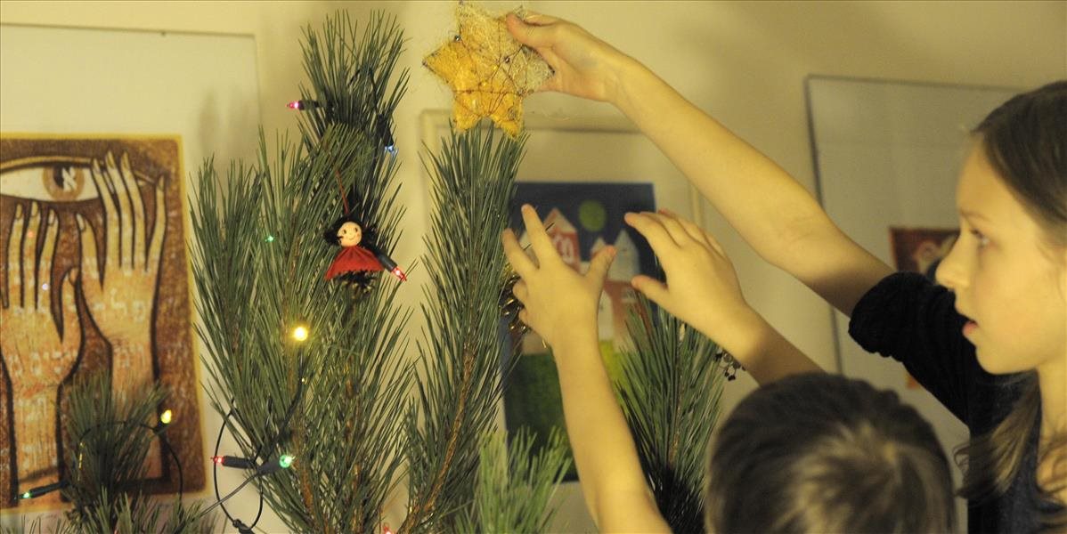 Vianoce oslavuje 95 percent Slovákov