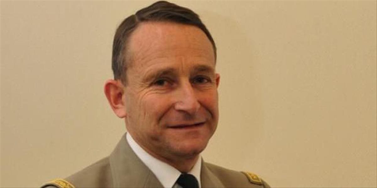 Francúzsky generál žiada zvýšenie prostriedkov pre armádu pre obavy z extrémismu