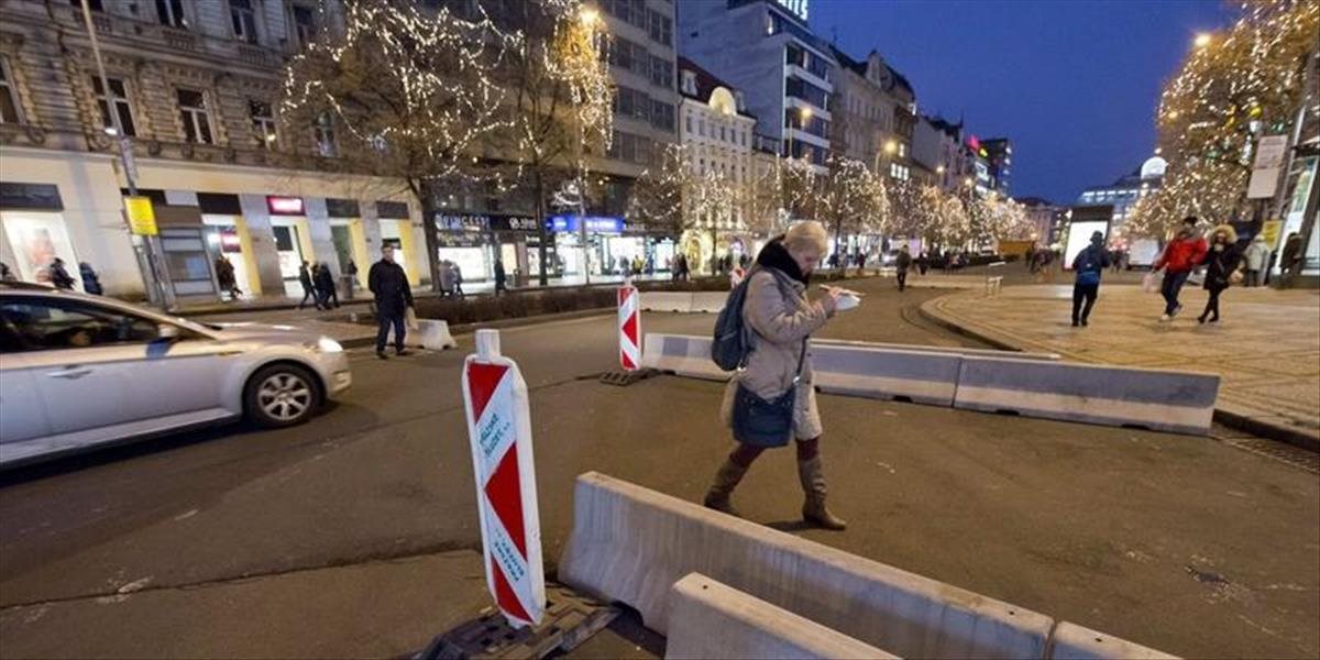Na vianočných trhoch v Česku budujú po útoku v Berlíne betónové zábrany