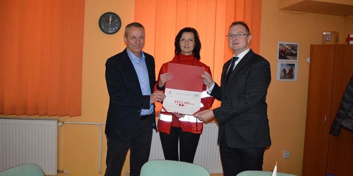 Primátor Banskej Bystrice vyhral punčovú stávku s rektorom UMB