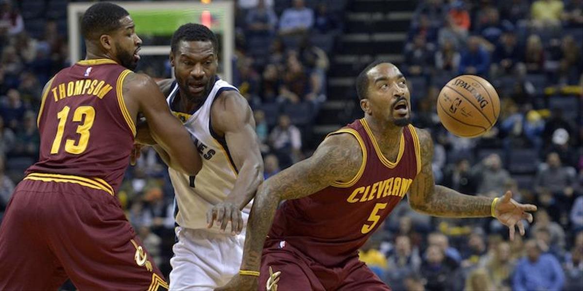 NBA: Cleveland niekoľko týždňov bez J.R. Smitha