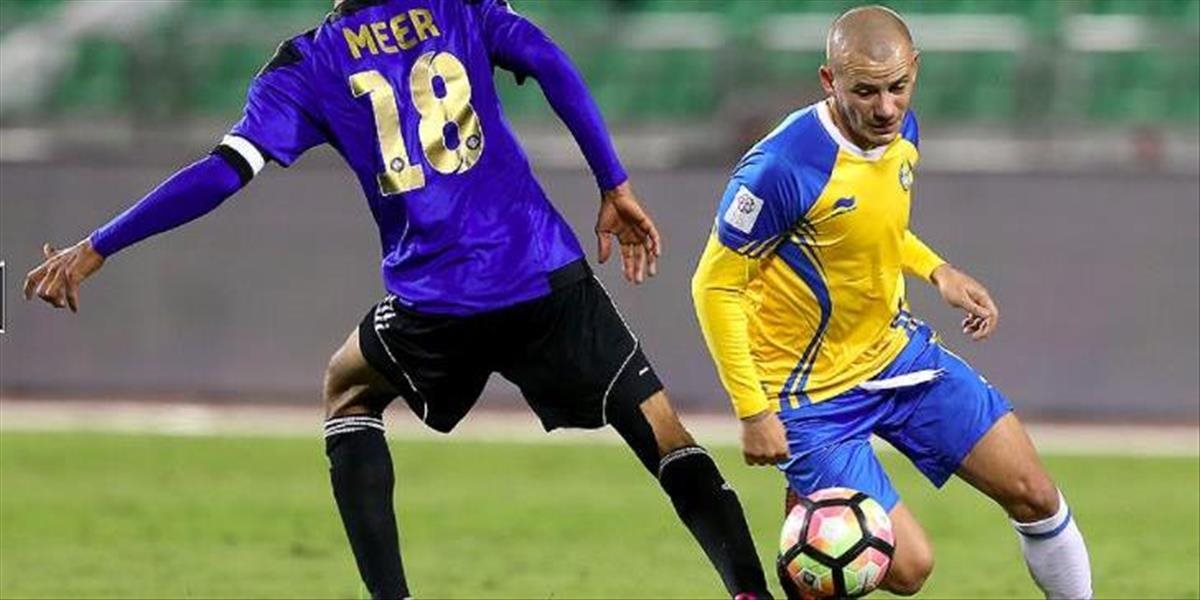 Al-Gharafa prehrala, Weiss len so žltou kartou