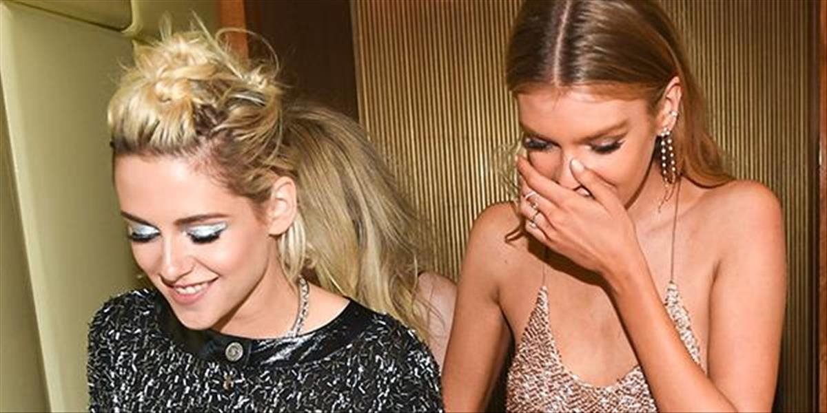 Kristen Stewart údajne randí s modelkou Victoria's Secret Stellou Maxwell