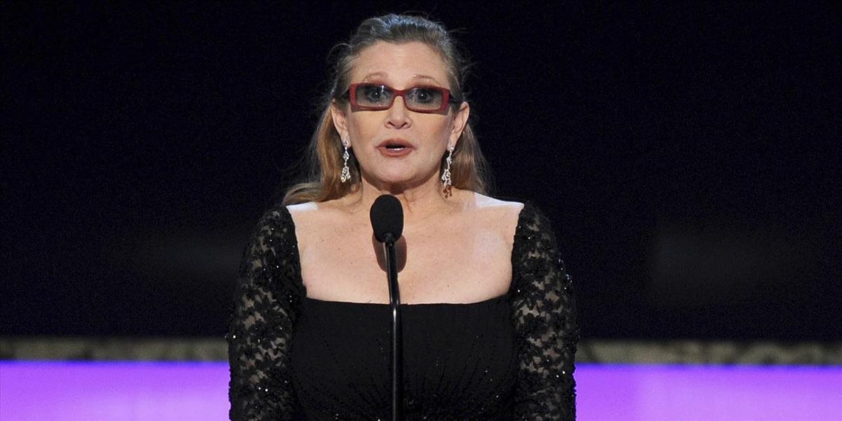 Hviezda z Star Wars Carrie Fisherová utrpela v lietadle infarkt