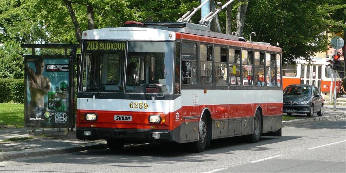 Nočné spoje bratislavskej MHD nahradia denné linky už podvečer