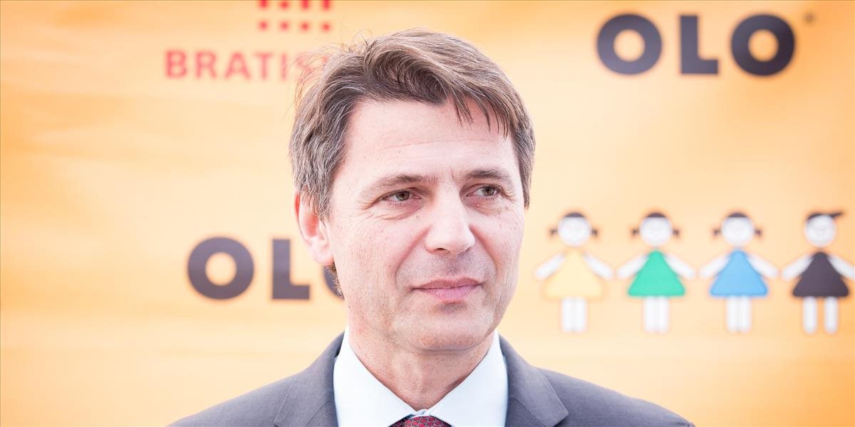 Primátor Bratislavy Nesrovnal osobne zaželal pekné sviatky pracovníkom DPB