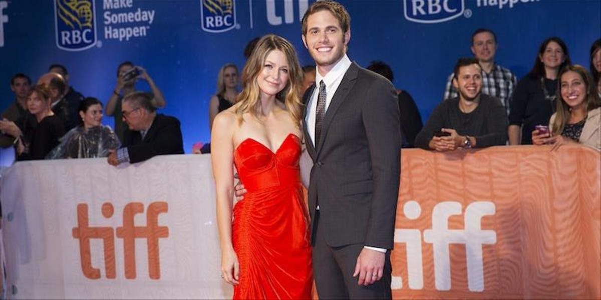Herci Melissa Benoist a Blake Jenner sa rozvádzajú