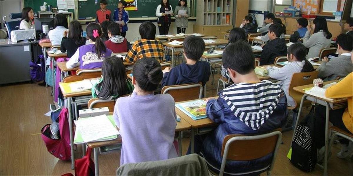 Učitelia sa musia stále vzdelávať, nie však pre peniaze