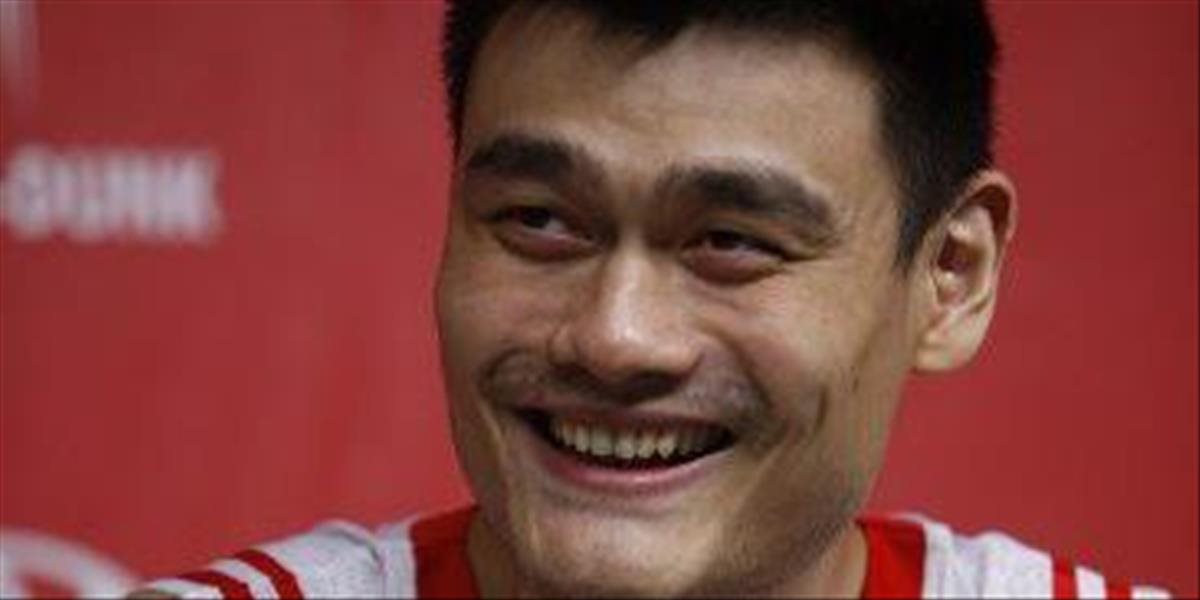 NBA: Houston Rockets vyradí počas slávnostnej ceremónie Jaovu jedenástku