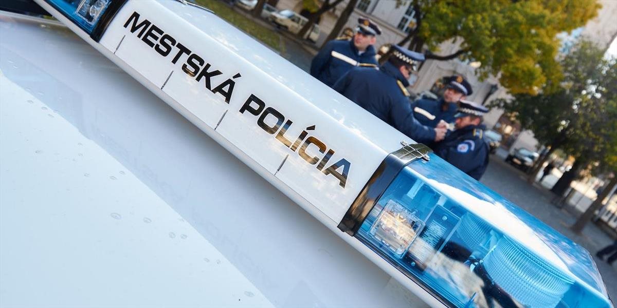 Neznámy páchateľ okradol v Bratislave dôchodcov, hrozí mu 15 rokov