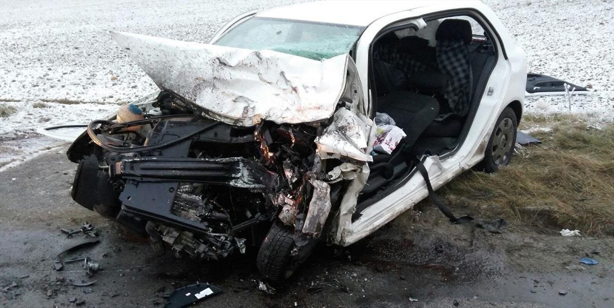 Vodiči dávajte si zajtra na cestách veľký pozor