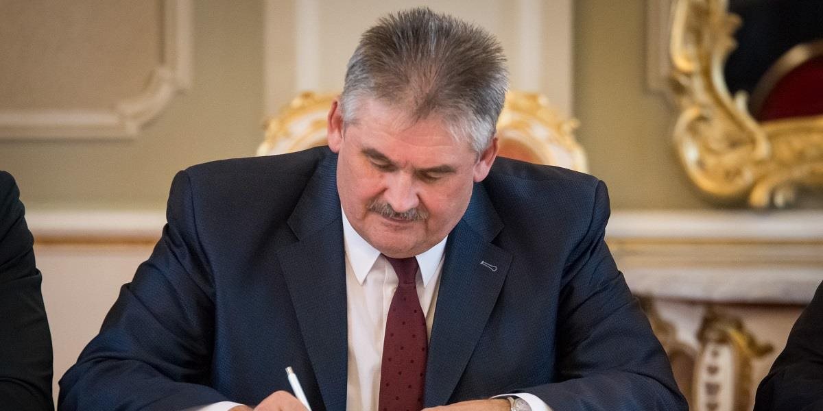 Richter: Chceme zvýšiť dávky starodôchodcom aj socialistickým dôchodcom