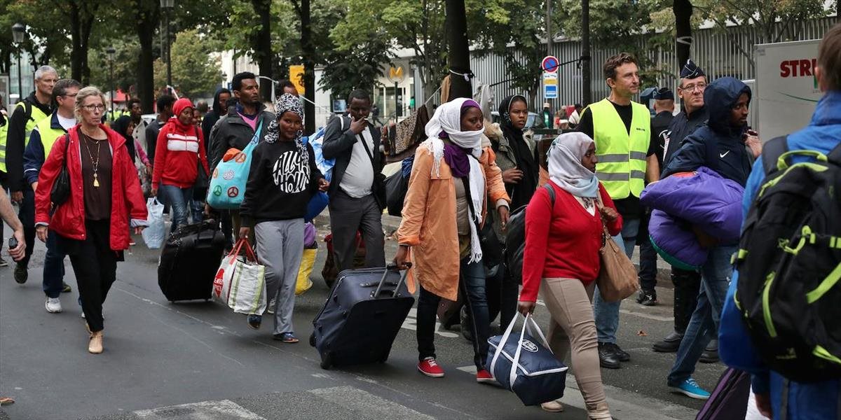 V nemeckom Braunschweigu odhalili 300 prípadov podvodov azylantov s dávkami