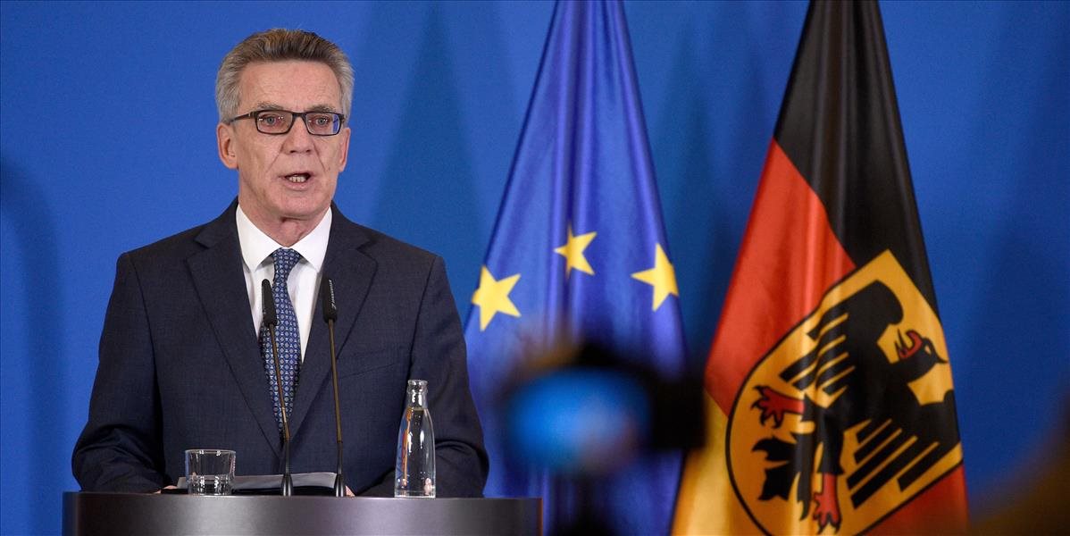 Nemecký minister vnútra chce kvôli migrácii rozšíriť právomoci štátu v bezpečnostnej oblasti