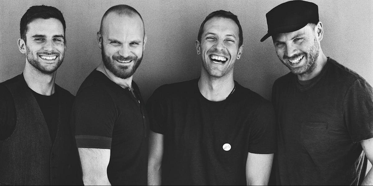 Coldplay zverejnili klip k piesni Amazing Day