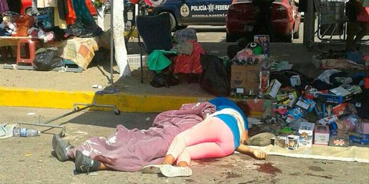 FOTO a VIDEO Streľba v mexickom Acapulcu: Útočníci zastrelili pred supermarketom šesť ľudí