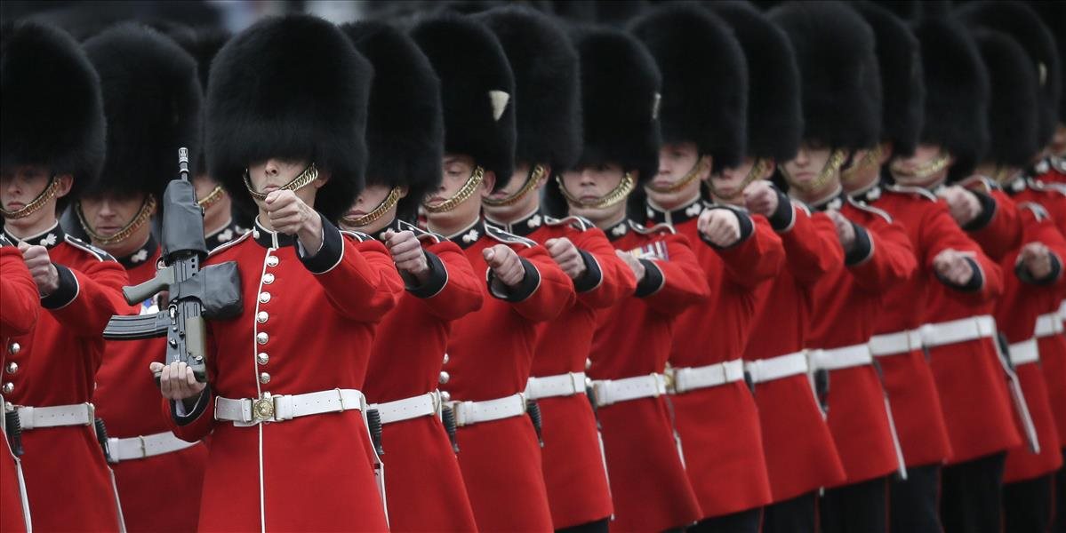 Výmena stráží pred Buckinghamským palácom sa bude konať vo fixných dňoch