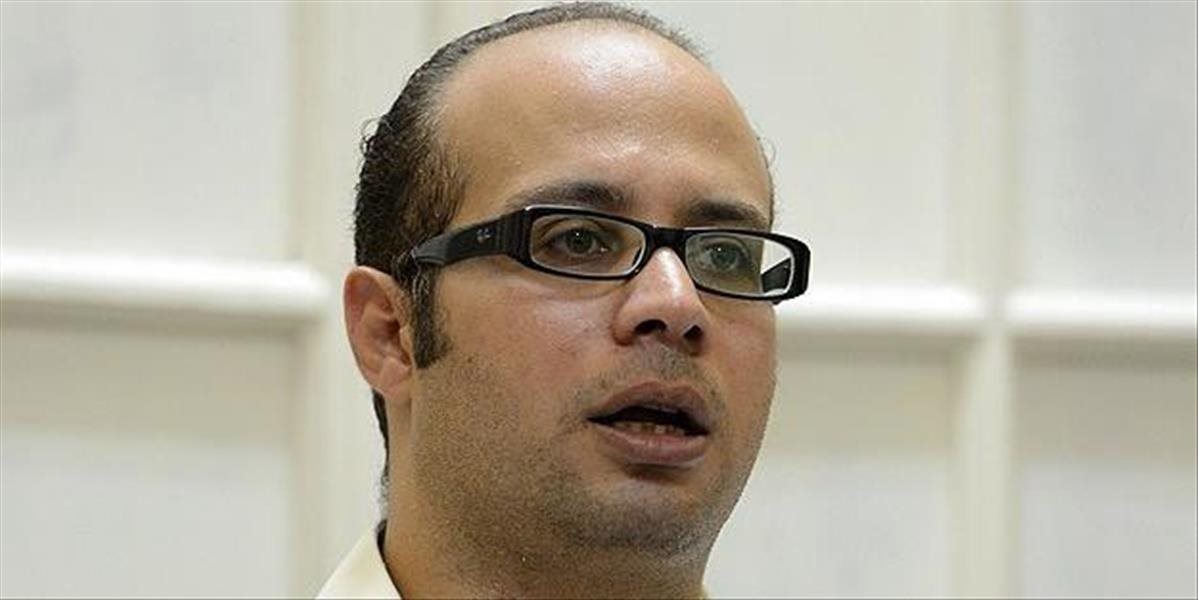 Aktivistu stojaceho za ľudovým povstaním v Egypte z roku 2011 pustili z väzenia