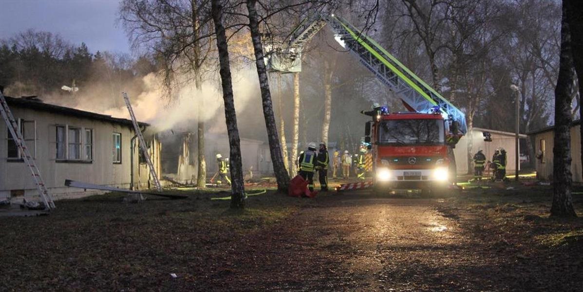 Pri požiari v ubytovni pre v Nemecku utečencov sa zranilo 30 ľudí