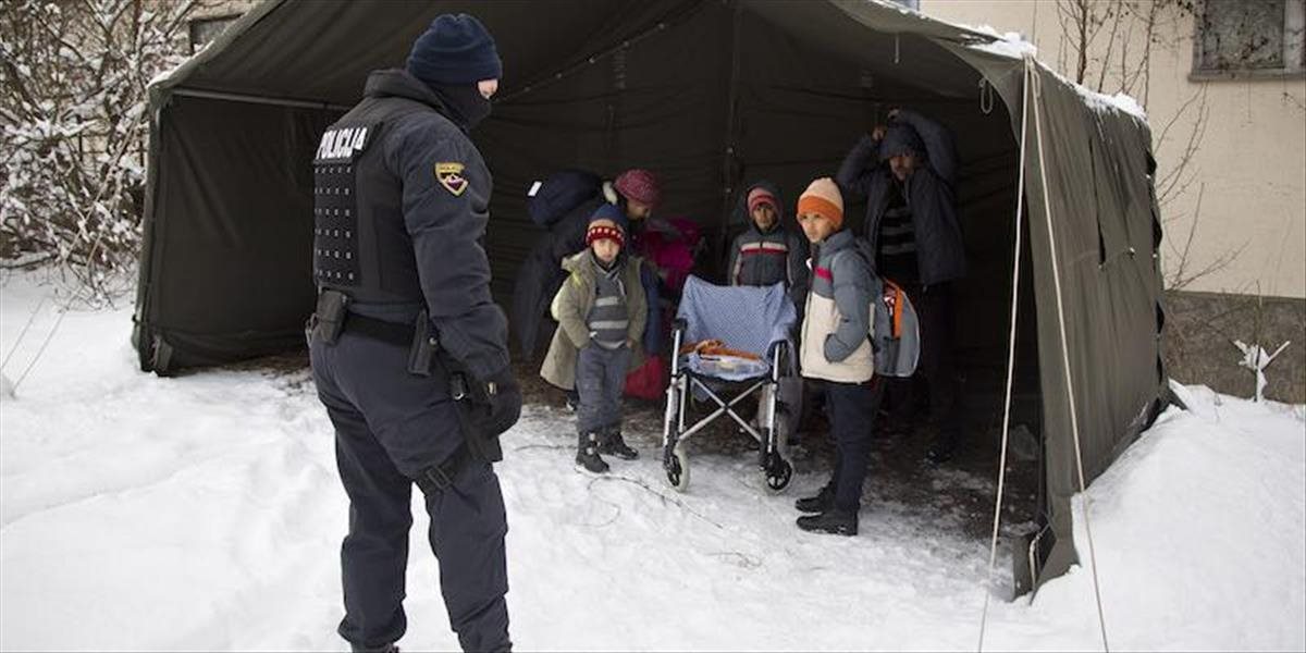 Radikálny krok Slovinska: Nelegálnych utečencov odmietnu už na hraniciach