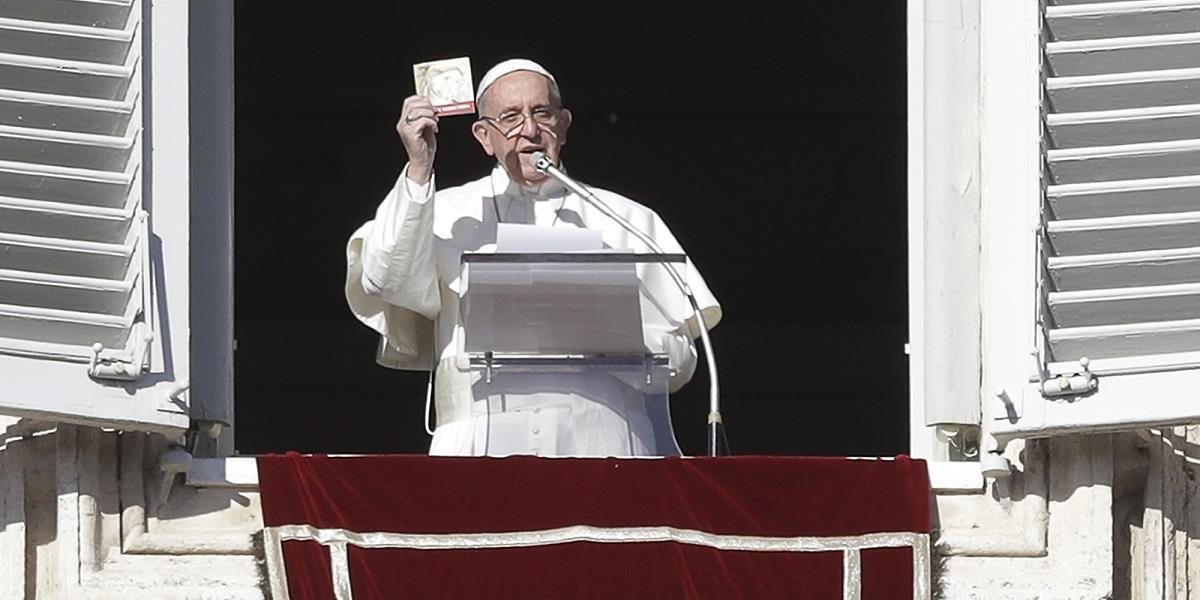 Pápež vyzval veriacich, aby hľadali Boha "na okraji spoločnosti, nie v palácoch"