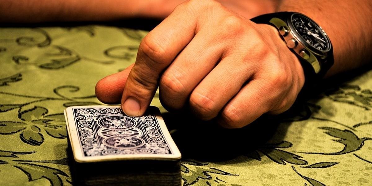 V Trnave, ale aj v iných mestách chcú mladí zakázať hazard