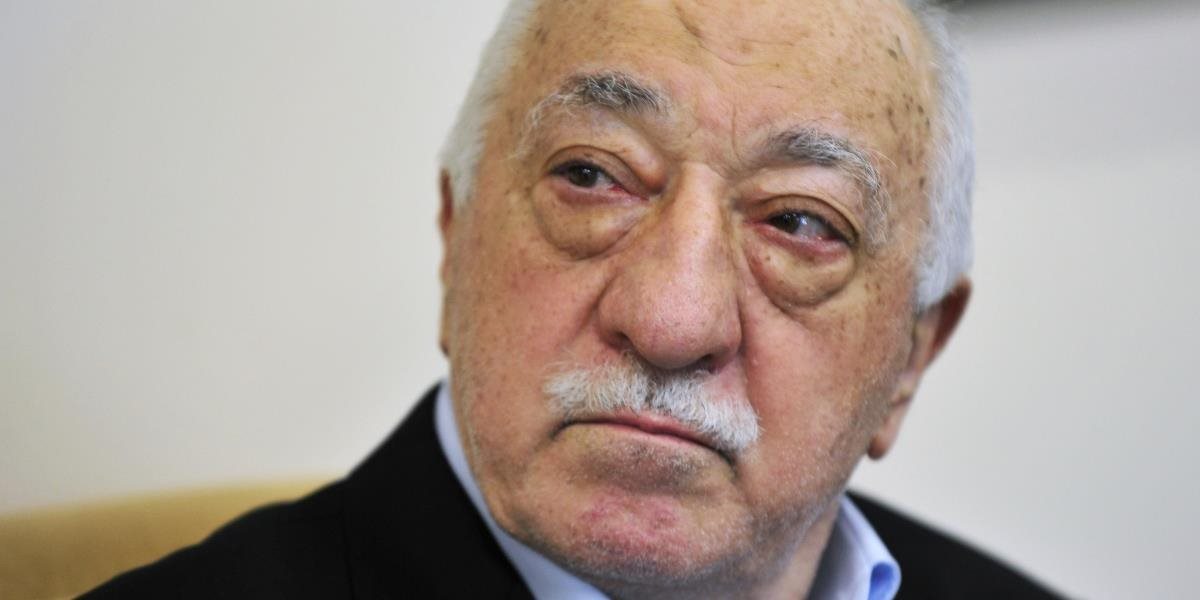 Turecký súd nariadil väzbu pre 60 podnikateľov, údajných stúpencov Gülena