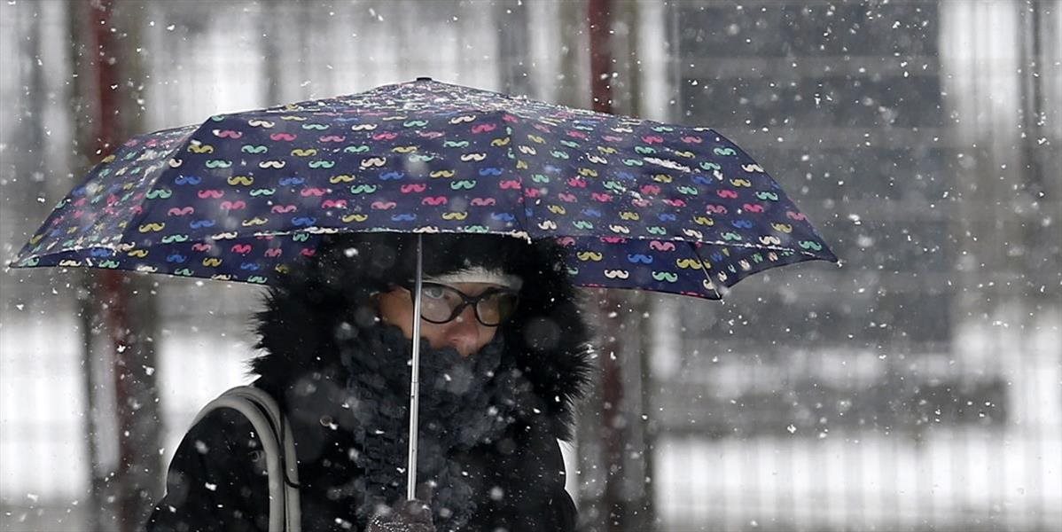 Vietor, sneh a mrazivé teploty trápia Európu aj dnes