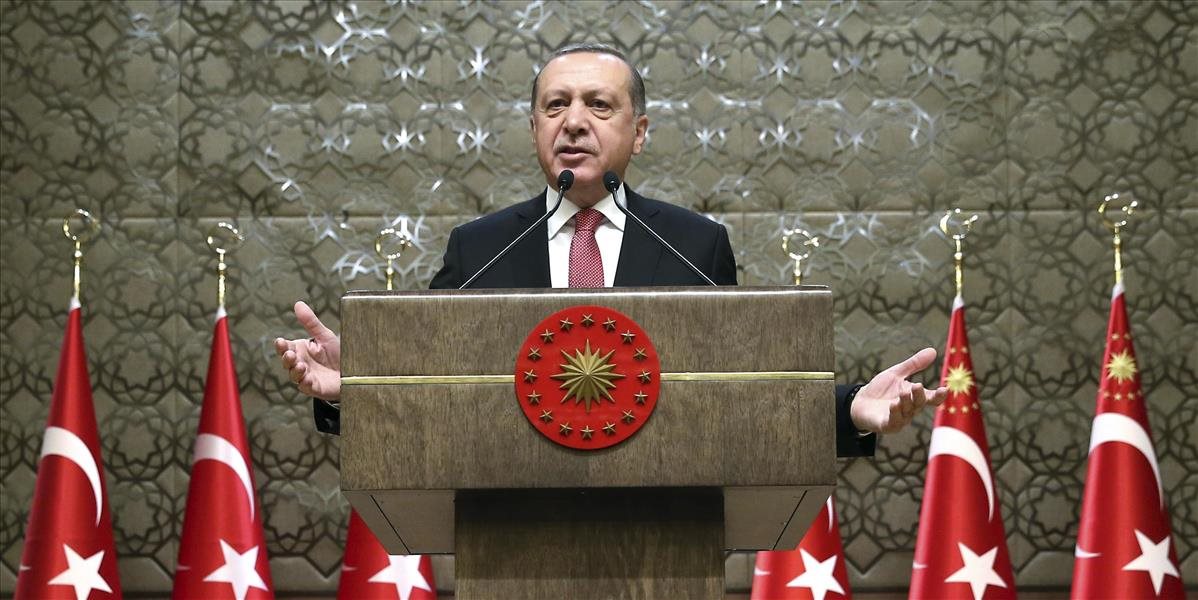 Turecký parlament schválil všetky články reformovanej ústavy