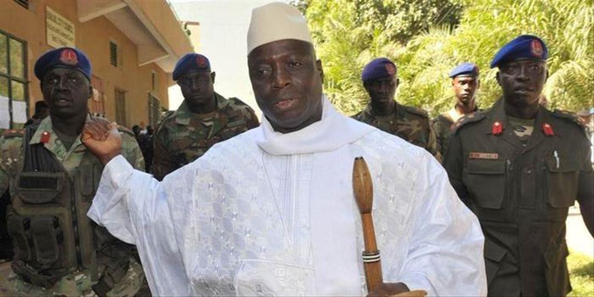 Zákonodarcovia v Gambii o tri mesiace predĺžili mandát prezidenta Jammeha