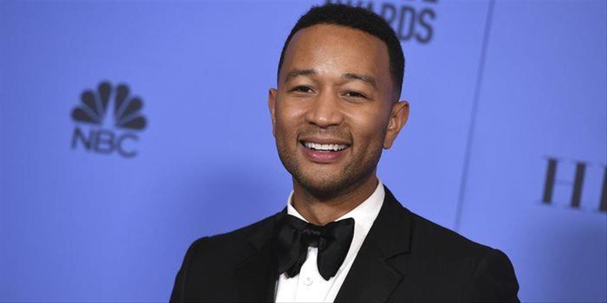 Spevák John Legend vystúpi na udeľovaní cien Grammy