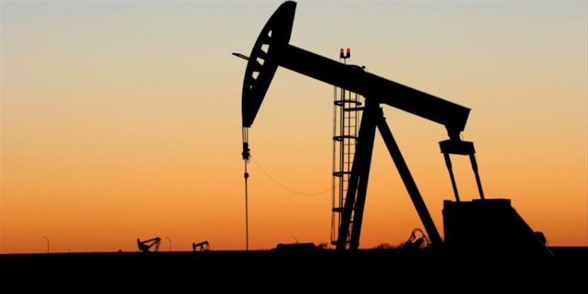 Ceny ropy mierne vzrástli, cena Brentu sa vrátila nad 54 USD/barel