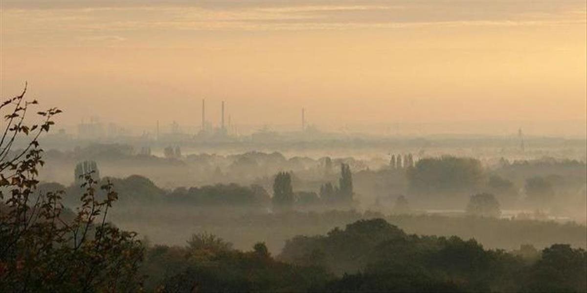 Vo väčšine krajov ČR je vyhlásená smogová situácia; v Prahe nemajú jazdiť autá