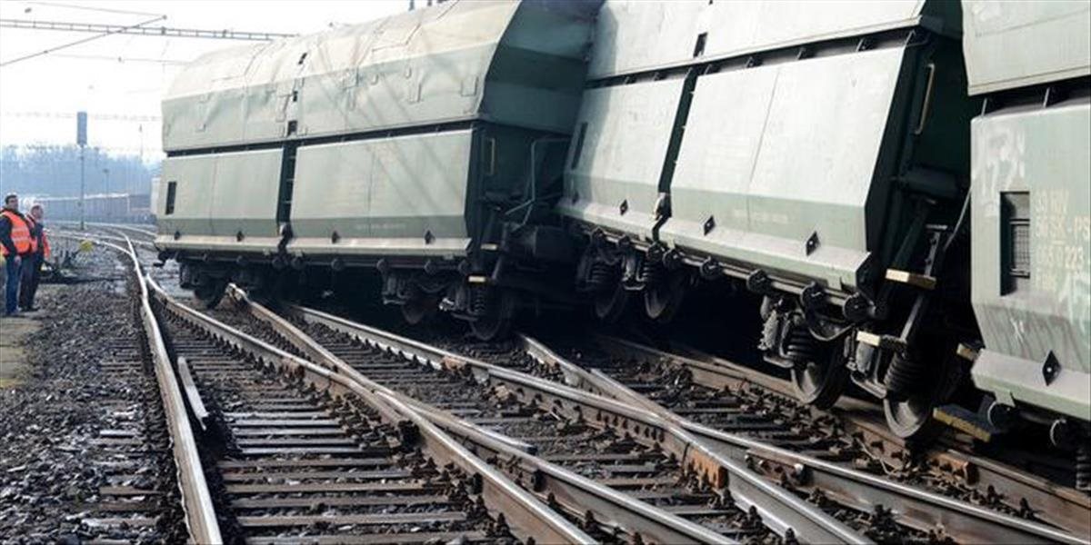V maďarskom Ostrihome sa vykoľajil osobný vlak