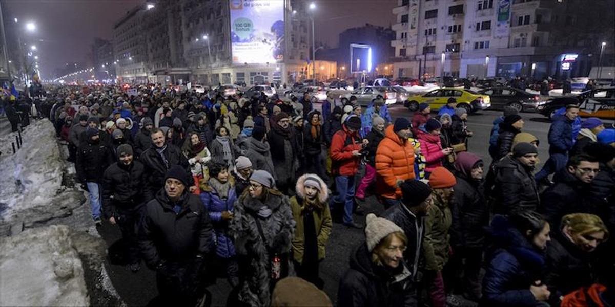 Tisíce ľudí protestovali v Rumunsku proti pripravovanej veľkej amnestii