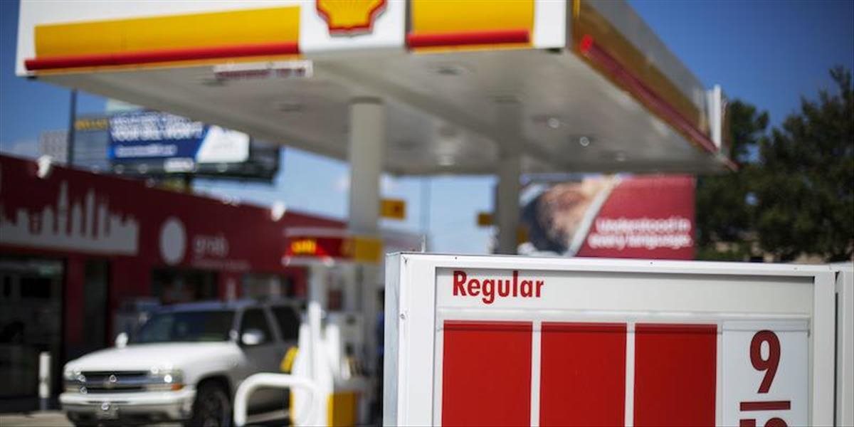 Cena benzínu sa na americkom trhu znížila