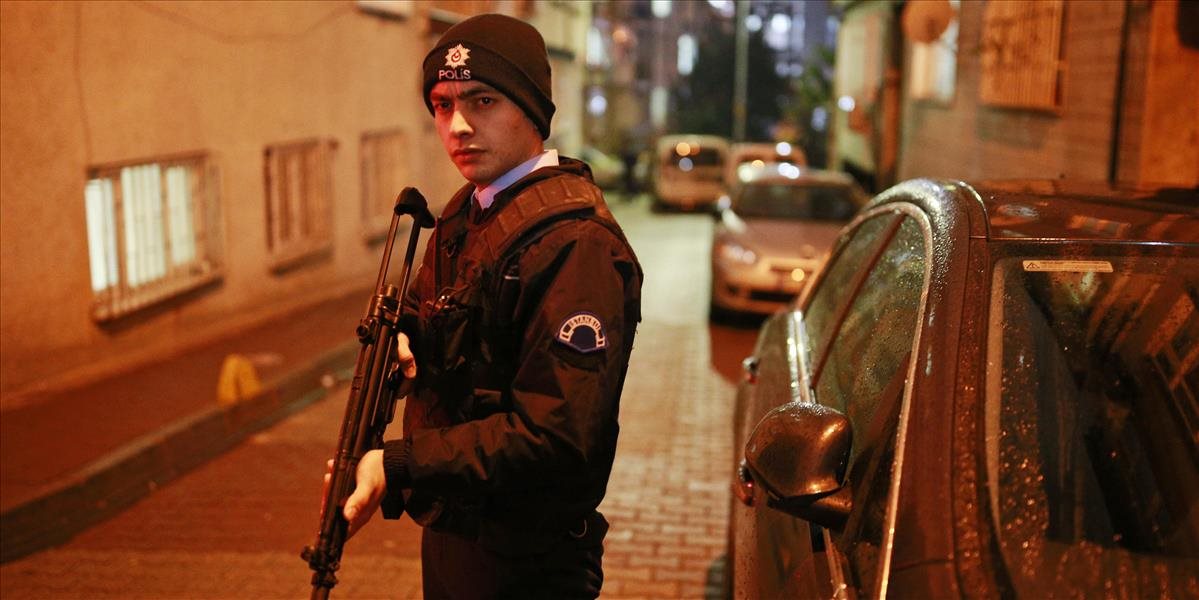 V Turecku zatkli muža podozrivého z útoku na sídla polície a vládnej strany AKP