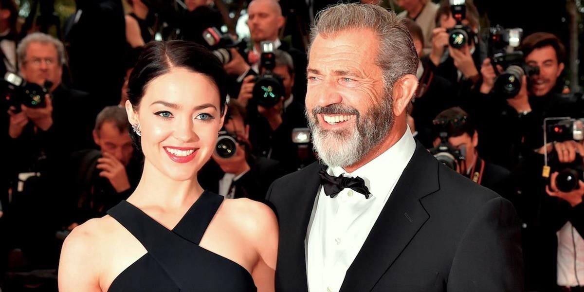 Americký herec a režisér Mel Gibson má deviateho potomka