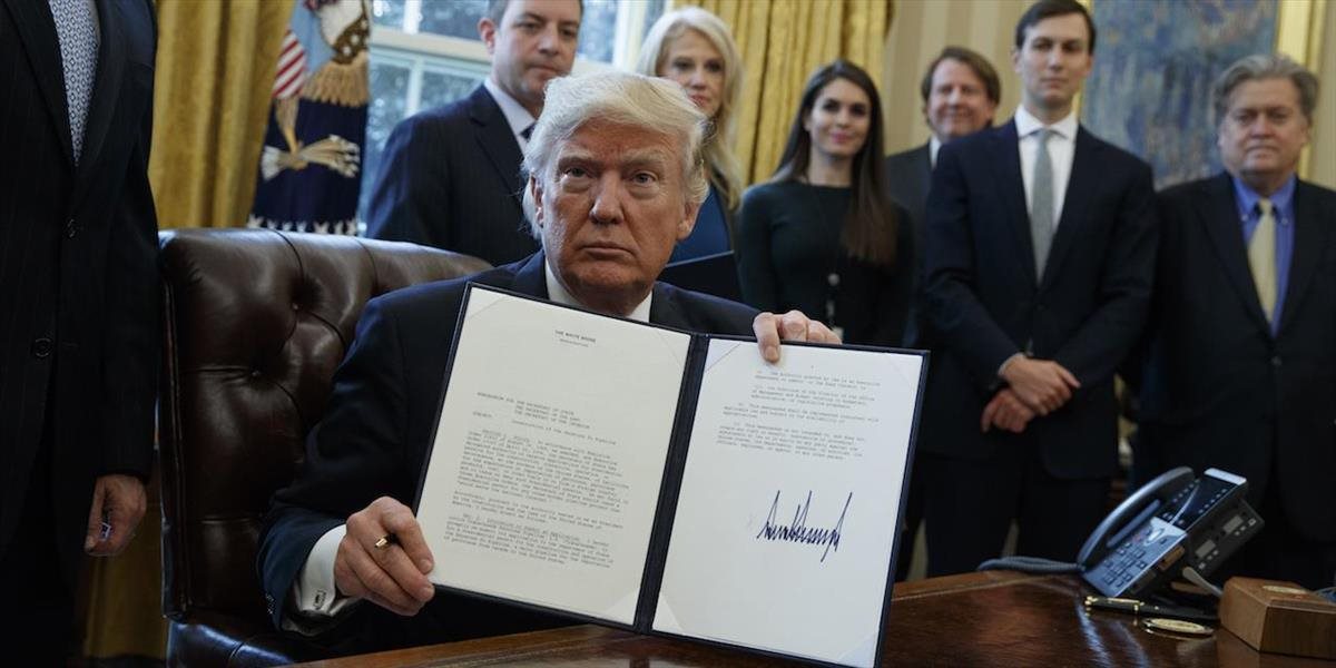Trump podpísal nariadenia o výstavbe sporných ropovodov