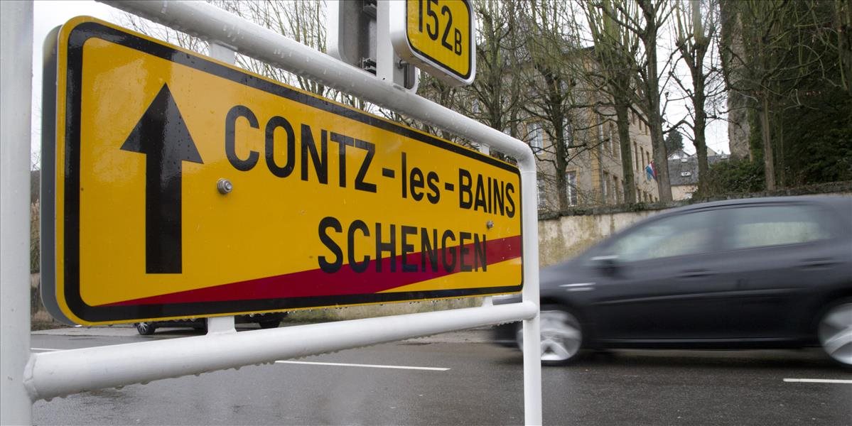 Eurokomisia odporučila predĺženie hraničných kontrol v piatich štátoch Schengenu