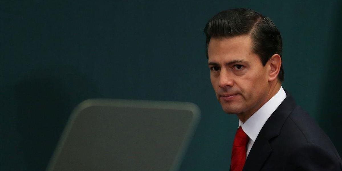Mexický prezident odsúdil rozhodnutie USA postaviť múr na hranici