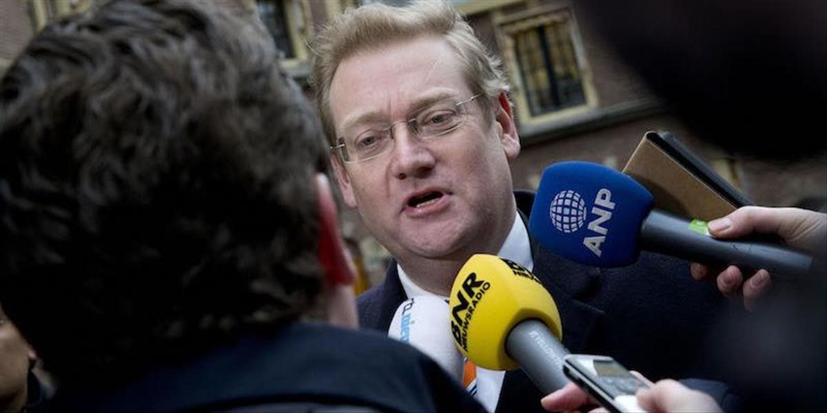 Holandský minister spravodlivosti Ard van der Steur odstúpil z funkcie
