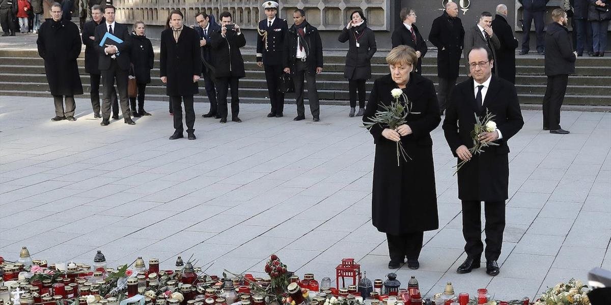 Hollande a Merkelová vzdali v Berlíne poctu obetiam útoku na vianočných trhoch