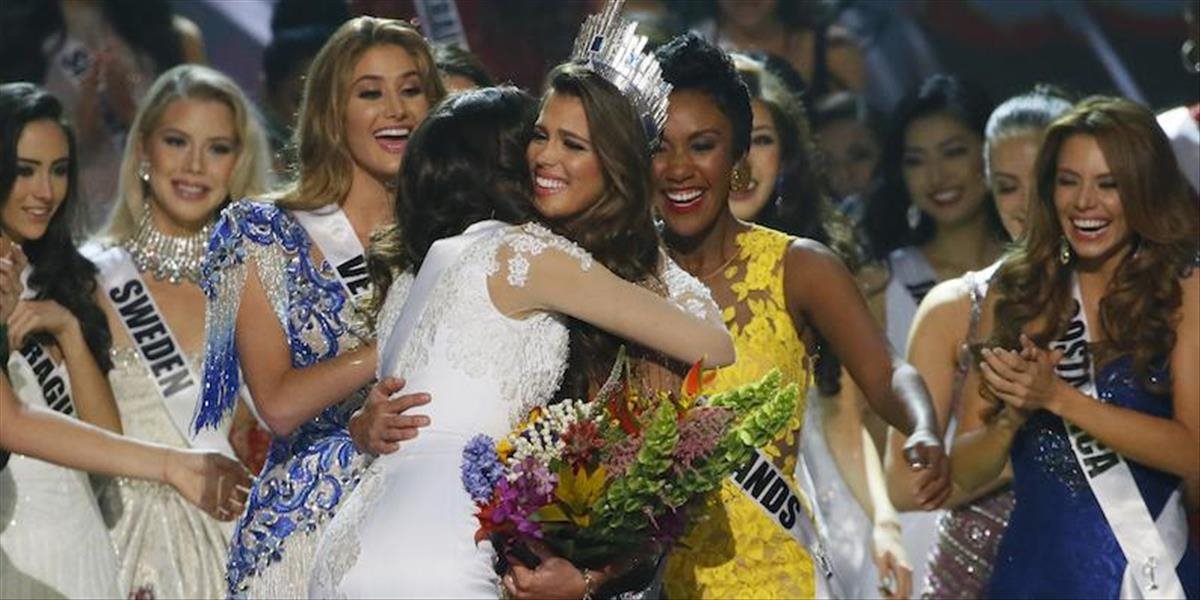 Novou Miss Universe sa stala Francúzka Iris Mittenaereová