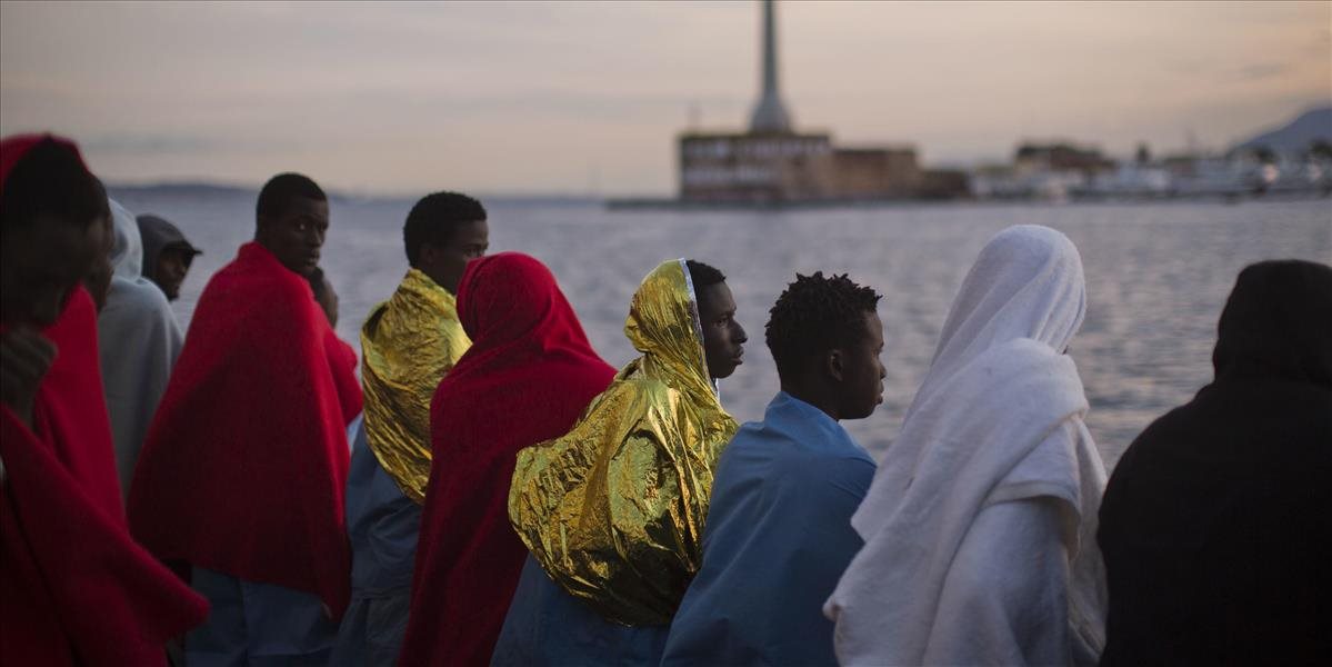 Počet nových migrantov v Taliansku medziročne poklesol